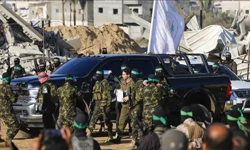 ധാർഷ്ട്യത്തോടെയുള്ള താക്കീത്​ കൊണ്ടെന്നും കാര്യമില്ല; ആക്രമണം പുനരാരംഭിക്കുമെന്ന മുന്നറിയിപ്പ്​ തള്ളി ഹമാസ്