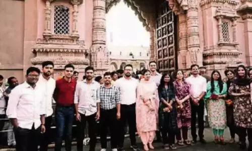 സിവിൽ സർവീസ് ഉദ്യോഗസ്ഥരുടെ മതജീവിതവും; മതേതര ആശങ്കകളും