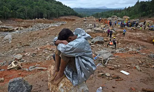 തുടർചികിത്സക്ക് വഴിയില്ലാതെ മുണ്ടക്കൈ നിവാസികൾ; സർക്കാർ തിരിഞ്ഞുനോക്കിയില്ലെന്ന് വിമർശനം