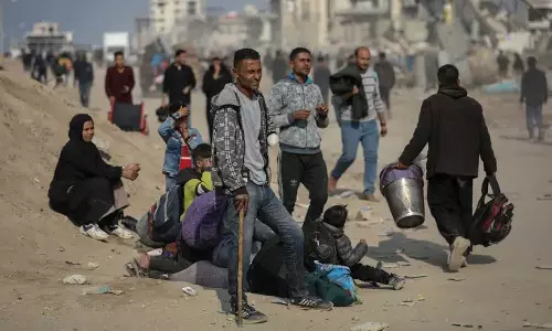 ഗസ്സയിൽ ആറാം ബന്ദി കൈമാറ്റം പൂർത്തിയായി; നാല് ഫലസ്തീൻ തടവുകാർ ഗുരുതരാവസ്ഥയിൽ ആശുപത്രിയിൽ ഗസ്സയിൽ ആറാം ബന്ദി കൈമാറ്റം പൂർത്തിയായി; നാല് ഫലസ്തീൻ തടവുകാർ ഗുരുതരാവസ്ഥയിൽ ആശുപത്രിയിൽ