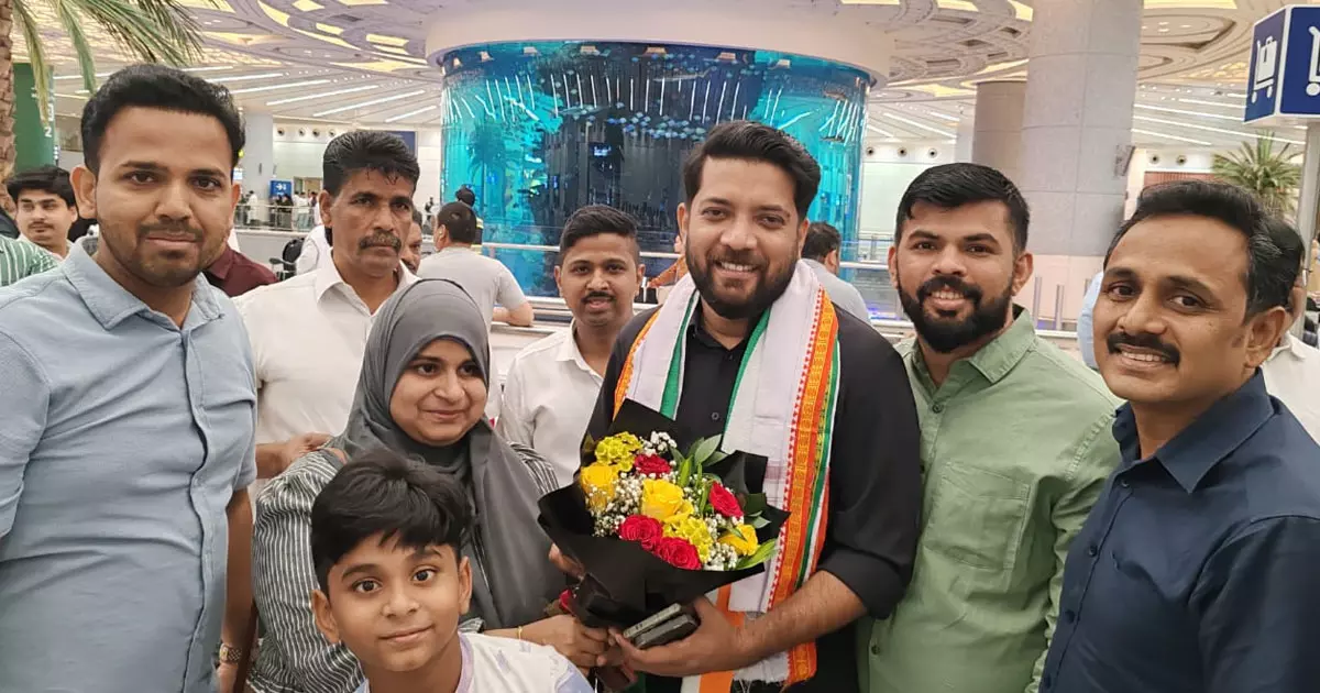 Shafi Parambil MP received at Jeddah Airport Shafi Parambil MP received at Jeddah Airport