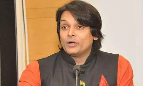 നടിയുടെ പരാതി: രാഹുൽ ഈശ്വറിനോട് അന്വേഷണ ഉദ്യോഗസ്ഥന് മുന്നിൽ ഹാജരാകാൻ കോടതി