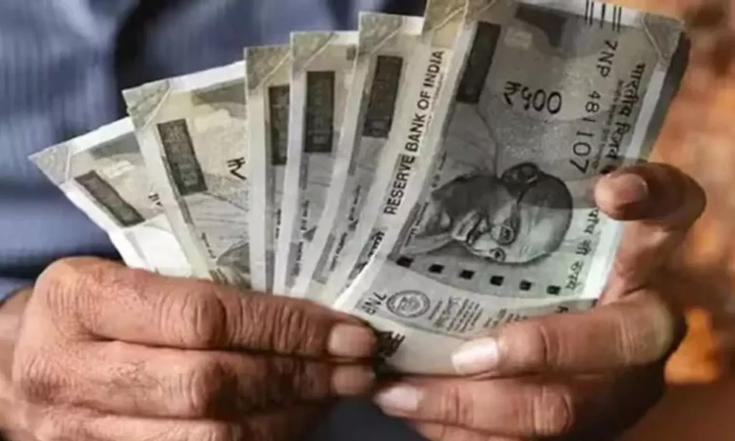 ക്ഷേമ പെൻഷൻ ഒരു ഗഡുകൂടി അനുവദിച്ച് സംസ്ഥാന സർക്കാർ: അടുത്ത ആഴ്ച മുതൽ വിതരണം ക്ഷേമ പെൻഷൻ ഒരു ഗഡുകൂടി അനുവദിച്ച് സംസ്ഥാന സർക്കാർ: അടുത്ത ആഴ്ച മുതൽ വിതരണം