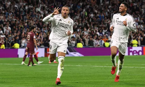 എംബാപ്പെ മുതല് അസെന്സിയോ വരെ; സിറ്റിയെ പറപ്പിച്ച പുതിയ കഥയിലെ ഹീറോകള് എംബാപ്പെ മുതല് അസെന്സിയോ വരെ; സിറ്റിയെ പറപ്പിച്ച പുതിയ കഥയിലെ ഹീറോകള്