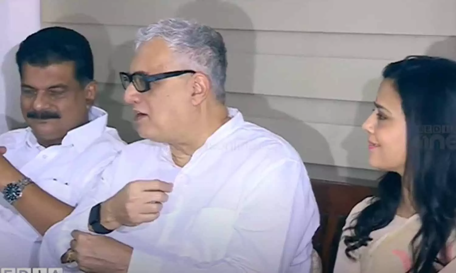 ടിഎംസി നേതാക്കൾ  കേരളത്തിൽ; സാദിഖലി തങ്ങളെയും താമരശ്ശേരി ബിഷപ്പിനെയും സന്ദർശിച്ചു