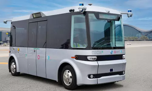 ദോഹ ഹമദ് വിമാനത്താവളത്തിൽ ഇനി ഡ്രൈവറില്ലാ വാഹങ്ങളുടെ സേവനവും