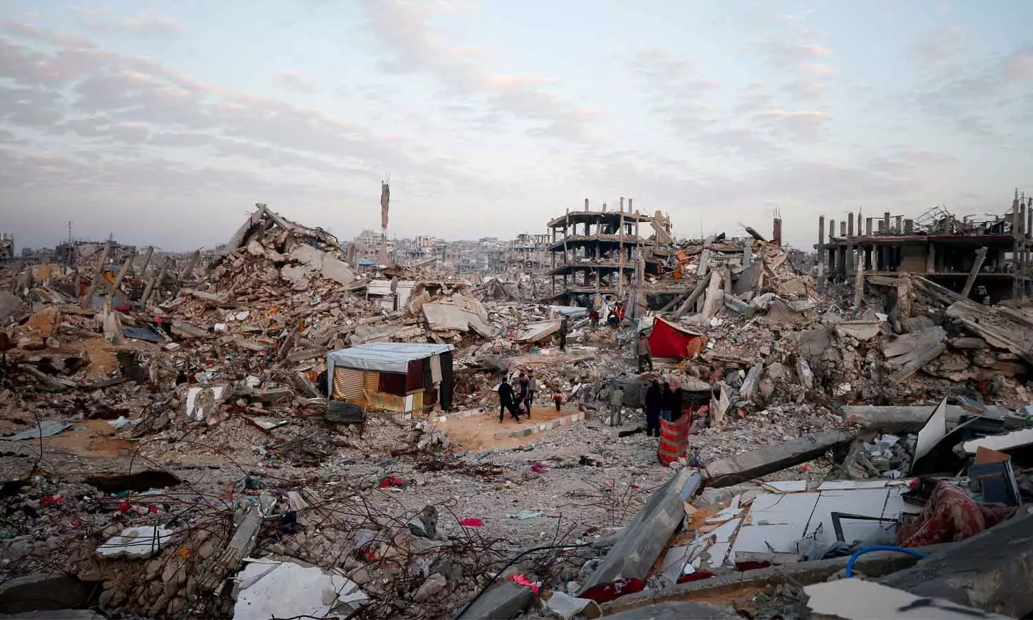 യുദ്ധം പുനരാരംഭിക്കുമെന്ന നെതന്യാഹുവിന്റെ ഭീഷണി; കരാർ നിലനിർത്താനായി തിരക്കിട്ട നീക്കങ്ങളുമായി മധ്യസ്ഥ രാജ്യങ്ങൾ യുദ്ധം പുനരാരംഭിക്കുമെന്ന നെതന്യാഹുവിന്റെ ഭീഷണി; കരാർ നിലനിർത്താനായി തിരക്കിട്ട നീക്കങ്ങളുമായി മധ്യസ്ഥ രാജ്യങ്ങൾ