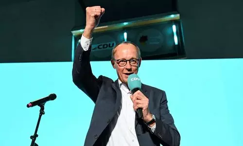 ജർമ്മൻ തെരഞ്ഞെടുപ്പ്: കൺസർവേറ്റീവ് സഖ്യത്തിന് മുന്നേറ്റം; അടുത്ത ചാൻസിലറാകാൻ ഫെഡ്രിക് മെർസ്