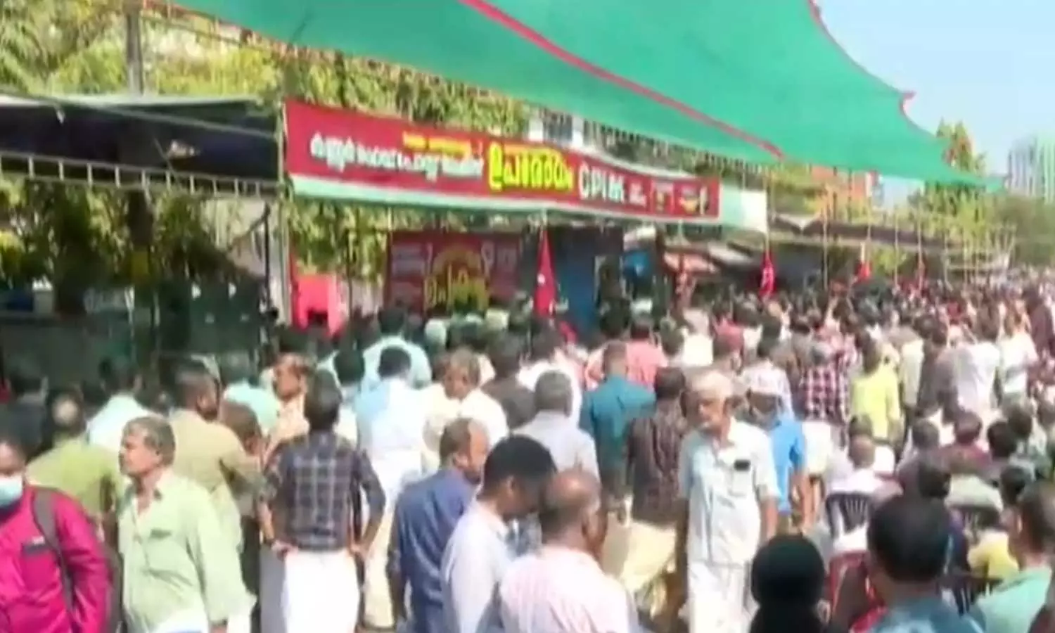 റോഡ് തടസപ്പെടുത്തി സമരം: സിപിഎം നേതാക്കൾക്കെതിരെ കേസെടുത്തു