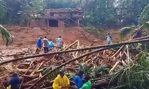 വിലങ്ങാട്  ദുരന്തബാധിത മേഖലകളിൽ വായ്പകൾക്ക് മൊറട്ടോറിയം പ്രഖ്യാപിച്ച് സർക്കാർ