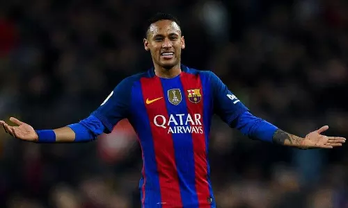 അണിയറയിൽ ചർച്ചകൾ; നെയ്മർ വീണ്ടും ബാഴ്സയിലേക്കോ? അണിയറയിൽ ചർച്ചകൾ; നെയ്മർ വീണ്ടും ബാഴ്സയിലേക്കോ?