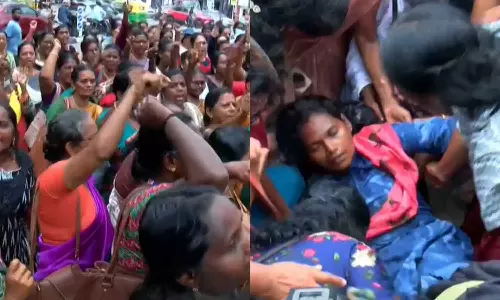 ഹെൽത്ത് വോളണ്ടിയർമാരെ തേടി നാഷണൽ ഹെൽത്ത് മിഷൻ; പ്രതിഷേധം രേഖപ്പെടുത്തി ആശമാർ