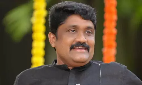 സിനിമയിലൂടെ വയലൻസിനെ വിൽക്കുന്നു; മീഡിയവൺ ലൈവത്തോണിൽ എ.എ റഹീം എംപി