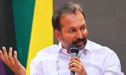 വയലൻസ് സിനിമ എടുത്താൽ കാണാനാളുണ്ട്, കൊലപാതകികളെ വരെ ഇന്‍സ്റ്റയില്‍ ആഘോഷിക്കുകയാണ്; പി.സി വിഷ്ണുനാഥ്‌ എംഎൽഎ