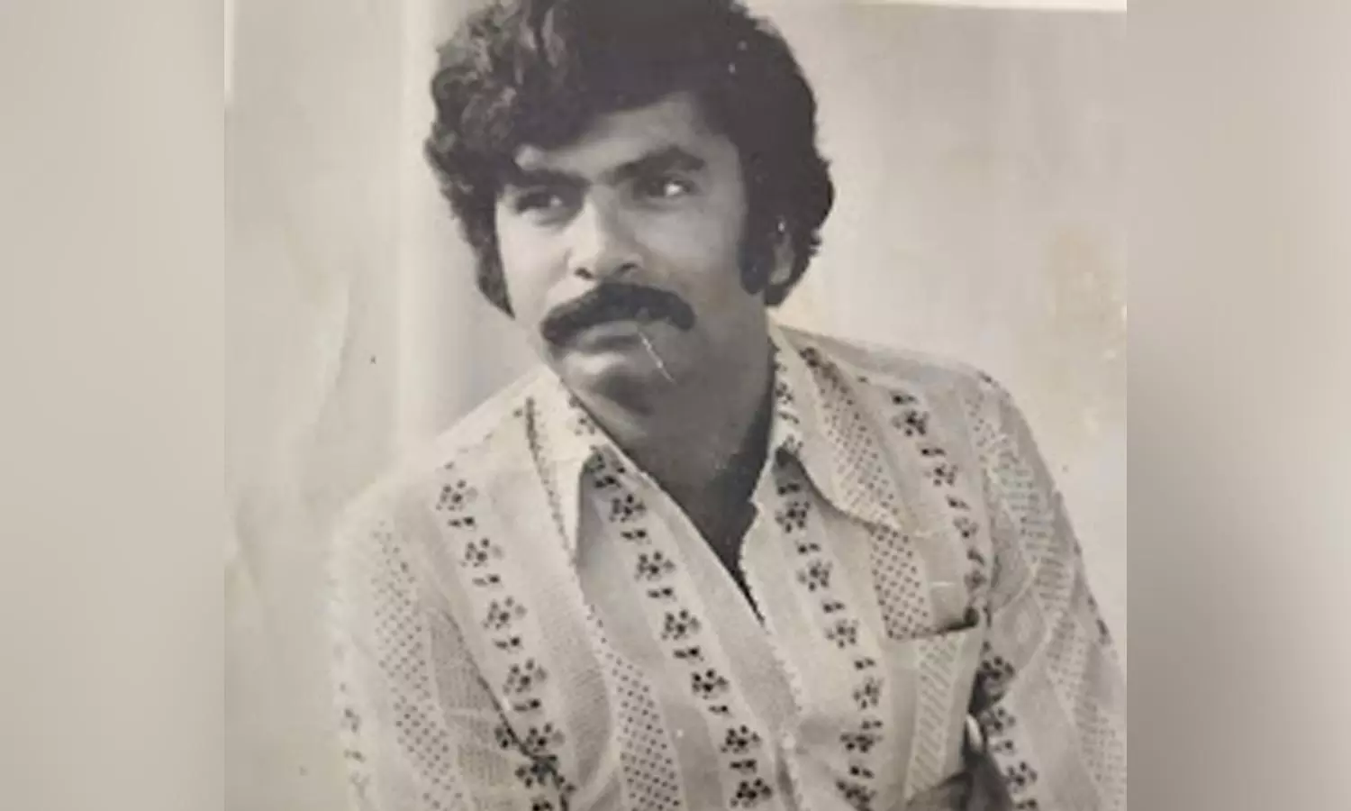 ആദം അയൂബ് 