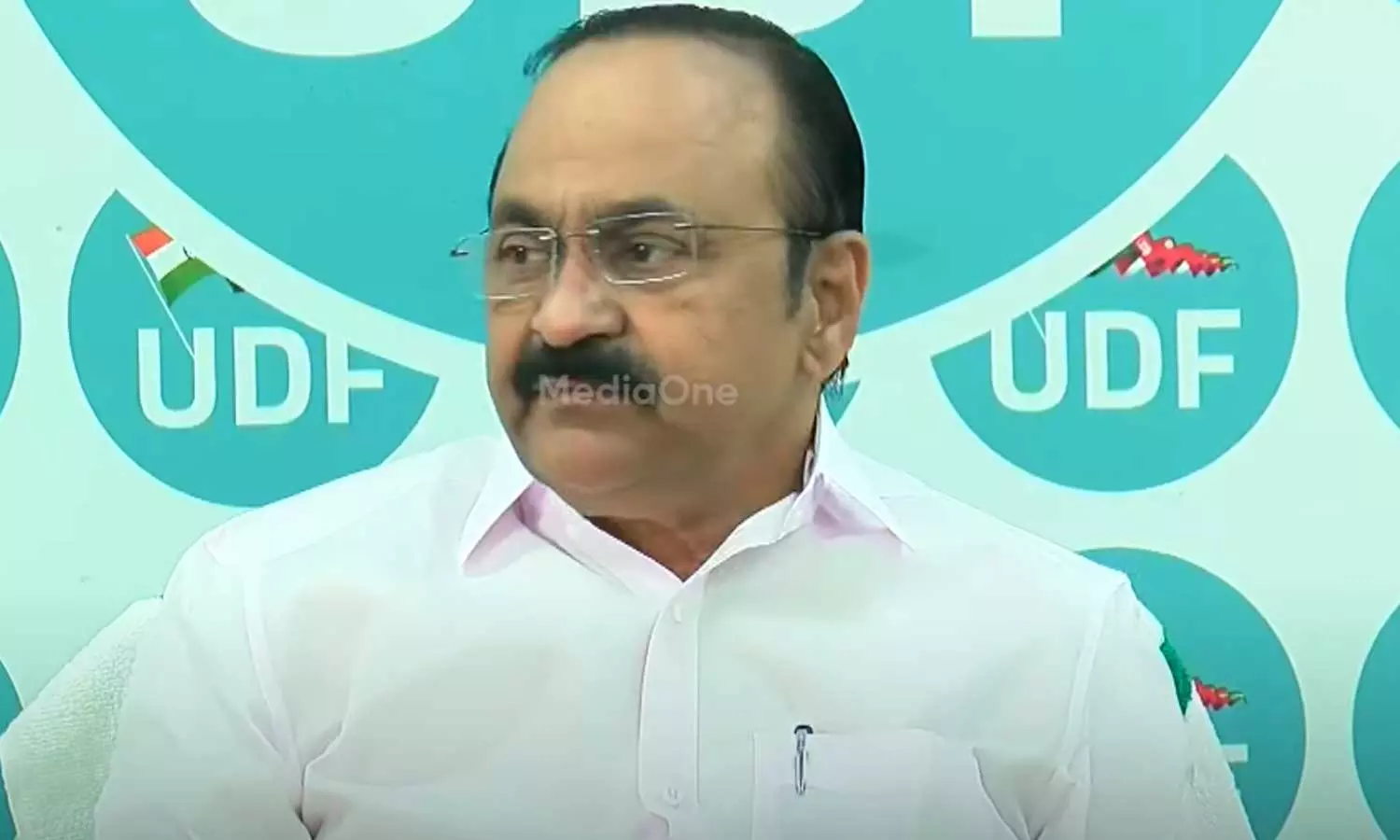 കിട്ടാത്ത മുന്തിരി പുളിക്കും, പുകഴ്ത്തൽ കൊണ്ടൊന്നും ലീഗ് വഴങ്ങില്ല; മുഖ്യമന്ത്രിക്ക് മറുപടിയുമായി വി.ഡി സതീശൻ കിട്ടാത്ത മുന്തിരി പുളിക്കും, പുകഴ്ത്തൽ കൊണ്ടൊന്നും ലീഗ് വഴങ്ങില്ല; മുഖ്യമന്ത്രിക്ക് മറുപടിയുമായി വി.ഡി സതീശൻ