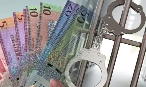 Omans Ministry of Labor is preparing to take strict action against those conducting private training activities without a license.