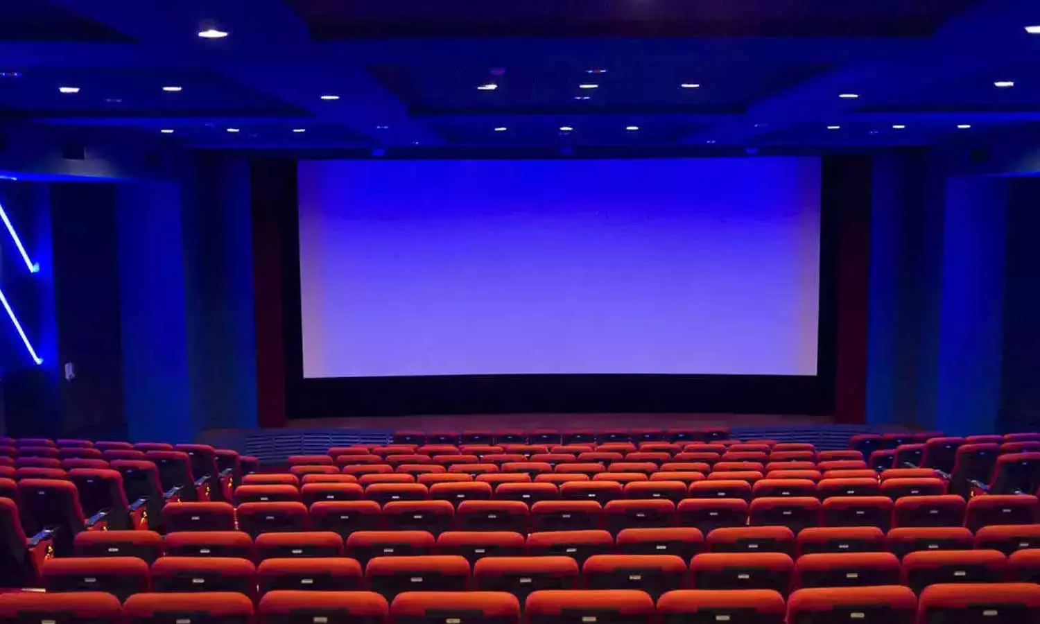 മൾട്ടിപ്ലക്സുകൾ ഉൾപ്പെടെ എല്ലാ തിയറ്ററുകളിലെയും ടിക്കറ്റ് നിരക്ക് 200 രൂപയാക്കും; പുതിയ പ്രഖ്യാപനവുമായി കർണാടക മൾട്ടിപ്ലക്സുകൾ ഉൾപ്പെടെ എല്ലാ തിയറ്ററുകളിലെയും ടിക്കറ്റ് നിരക്ക് 200 രൂപയാക്കും; പുതിയ പ്രഖ്യാപനവുമായി കർണാടക