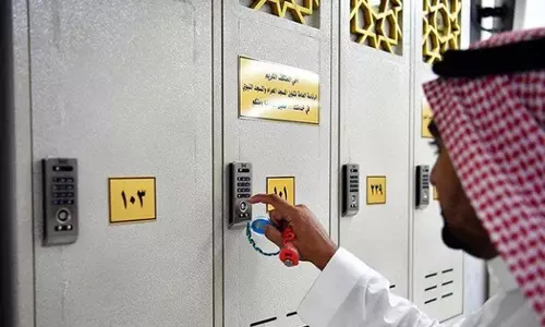 മക്കയിലെ ഹറമിൽ ലഗേജുകൾ സൂക്ഷിക്കാനായി പുതിയ ലോക്കറുകൾ ഒരുക്കി