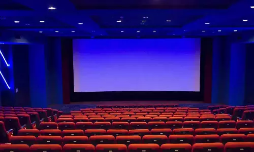 മൾട്ടിപ്ലക്‌സുകൾ ഉൾപ്പെടെ എല്ലാ തിയറ്ററുകളിലെയും ടിക്കറ്റ് നിരക്ക് 200 രൂപയാക്കും; പുതിയ  പ്രഖ്യാപനവുമായി കർണാടക