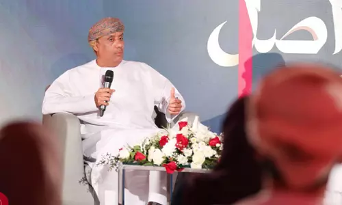 ഇലക്ട്രോണിക് പെൻഷൻ കാൽകുലേറ്റർ അവതരിപ്പിക്കാനൊരുങ്ങി ഒമാൻ എസ് പി എഫ് ഇലക്ട്രോണിക് പെൻഷൻ കാൽകുലേറ്റർ അവതരിപ്പിക്കാനൊരുങ്ങി ഒമാൻ എസ് പി എഫ്