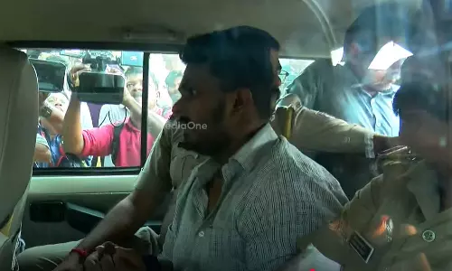 വെഞ്ഞാറമൂട് കൂട്ടക്കൊല: അഫാന്റെ ആദ്യ ഘട്ട തെളിവെടുപ്പ് പൂർത്തിയായി