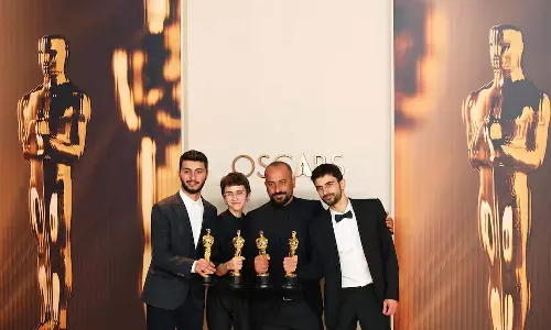 ഈ ഓസ്കർ ബിബിസിക്കുള്ള പ്രഹരം, കേരളം എങ്ങനെ ഇങ്ങനെയായി? - മീഡിയസ്കാൻ ഈ ഓസ്കർ ബിബിസിക്കുള്ള പ്രഹരം, കേരളം എങ്ങനെ ഇങ്ങനെയായി? - മീഡിയസ്കാൻ