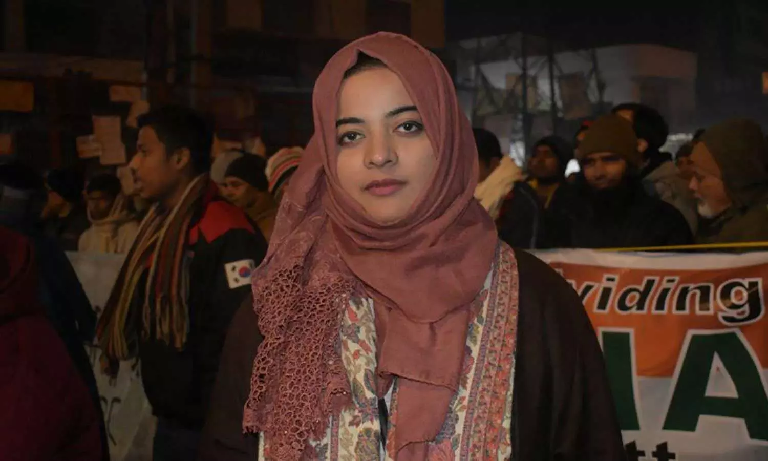 മുസ്​ലിം സ്​ത്രീകൾക്കെതിരെയുള്ള എഐ വെറുപ്പ്: പിന്നിൽ ഗൂഢാലോചനയുണ്ടെന്ന് നബിയ ഖാൻ