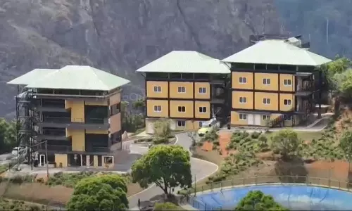 Parunthumpara, encroachment,kerala,idukki,latest malayalam news,ഇടുക്കി,അനധികൃത കയ്യേറ്റം