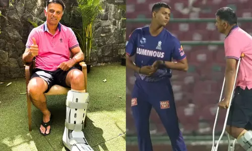 Dravid reaches Rajasthan camp despite serious leg injury; Fans take over video