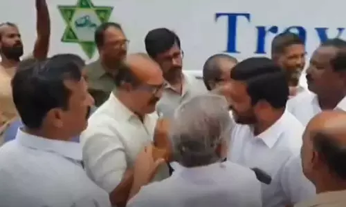 തുഷാർ ഗാന്ധിയെ തടഞ്ഞ കേസിൽ ബിജെപി വാർഡ് കൗൺസിലർ ഉൾപ്പടെ അഞ്ച് സംഘ്പരിവാർ പ്രവർത്തകർ അറസ്റ്റിൽ