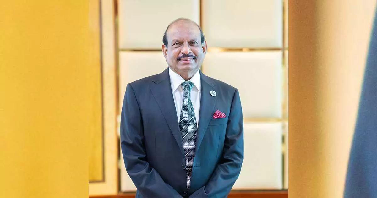 ഫാദേഴ്സ് എൻഡോവ്മെൻറ് പദ്ധതിയിലേക്ക് 20 ദശലക്ഷം ദിർഹം (47.50 കോടി രൂപ) നൽകി എം.എ. യൂസഫലി