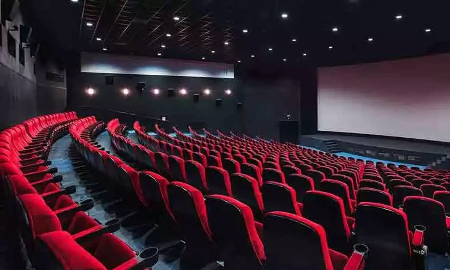 ഫിലിം ചേംബർ പ്രഖ്യാപിച്ച സൂചന പണിമുടക്ക് ഉപേക്ഷിച്ചേക്കും