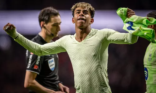 കറ്റാലന്‍ കംബാക്ക്; രണ്ട് ഗോളിന് പിന്നിട്ട് നിന്ന ശേഷം അത്ലറ്റിക്കോയെ വീഴ്ത്തി ബാഴ്സ