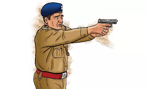 rape accused shot by police while trying to escape from custody in up