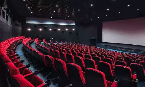 ഫിലിം ചേംബർ പ്രഖ്യാപിച്ച സൂചന പണിമുടക്ക് ഉപേക്ഷിച്ചേക്കും