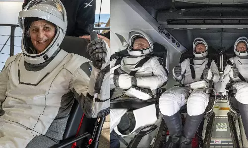 വിണ്ണൈത്താണ്ടി മണ്ണില്‍; 9 മാസത്തെ കാത്തിരിപ്പിനൊടുവില്‍ തിരികെ ഭൂമി തൊട്ട് സുനിതാ വില്യംസും ബുച്ച് വിൽമോറും