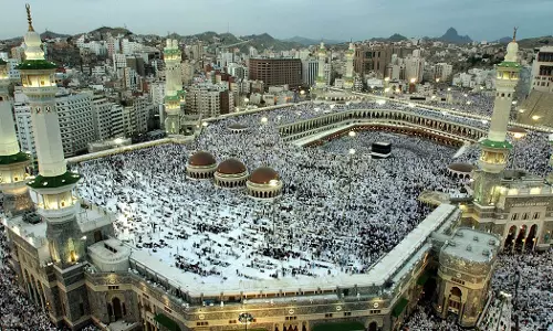 Permit required to enter Mecca from midnight tonight