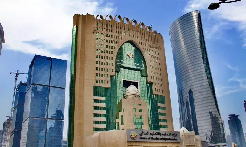 ഖത്തറിൽ സർക്കാർ സ്‌കൂളുകൾക്ക് രണ്ട് ദിവസം അവധി