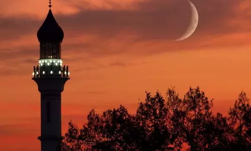 ഒമാനിൽ ചെറിയ പെരുന്നാൾ മാർച്ച് 31ന് ആകാൻ സാധ്യതയെന്ന് ജ്യോതിശാസ്ത്രജ്ഞർ ഒമാനിൽ ചെറിയ പെരുന്നാൾ മാർച്ച് 31ന് ആകാൻ സാധ്യതയെന്ന് ജ്യോതിശാസ്ത്രജ്ഞർ