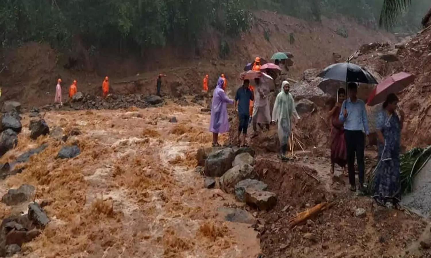 Tax on house completely destroyed in Vilangad landslide by Vanimel Panchayat Tax on house completely destroyed in Vilangad landslide by Vanimel Panchayat