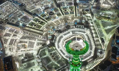 Millions of believers gather in the holy cities of Mecca and Medina today in anticipation of Laylatul Qadr Millions of believers gather in the holy cities of Mecca and Medina today in anticipation of Laylatul Qadr