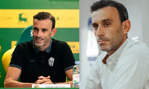 കപ്പടിപ്പിക്കാന് കറ്റാല; പുതിയ കോച്ചിനെ പ്രഖ്യാപിച്ച് കേരള ബ്ലാസ്റ്റേഴ്സ് കപ്പടിപ്പിക്കാന് കറ്റാല; പുതിയ കോച്ചിനെ പ്രഖ്യാപിച്ച് കേരള ബ്ലാസ്റ്റേഴ്സ്