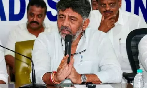 ഭരണഘടന ഭേദഗതി ചെയ്യുമെന്ന് പറഞ്ഞത് കാണിക്കൂ, രാഷ്ട്രീയപ്രവർത്തനം അവസാനിപ്പിക്കാം: ബിജെപിയെ വെല്ലുവിളിച്ച് ഡി.കെ ശിവകുമാർ