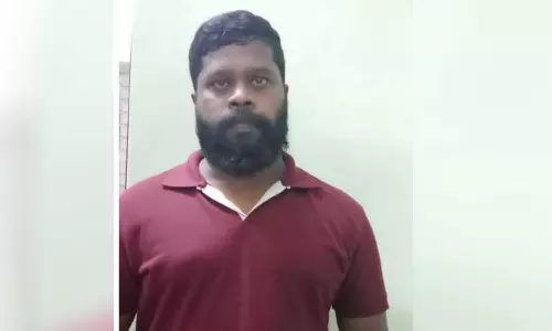 കൊല്ലത്ത് ക്രിമിനല്‍കേസ് പ്രതിയെ വീട്ടില്‍ക്കയറി വെട്ടിക്കൊന്നു