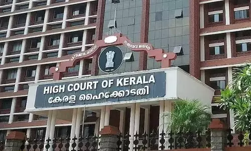 ഇഡിയുടെ കുറ്റപത്രം വൈകുന്നു; കരുവന്നൂര് കേസിലെ മുഖ്യപ്രതികൾക്ക് ജാമ്യം ഇഡിയുടെ കുറ്റപത്രം വൈകുന്നു; കരുവന്നൂര് കേസിലെ മുഖ്യപ്രതികൾക്ക് ജാമ്യം