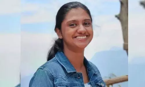 സുഹൃത്ത് മകളെ സാമ്പത്തികമായി ചൂഷണം ചെയ്തു; ഐബി ഉദ്യോഗസ്ഥയുടെ മരണത്തിൽ കൂടുതൽ ആരോപണങ്ങളുമായി കുടുംബം