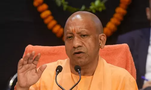 ഇറച്ചിയും മത്സ്യവും വില്‍ക്കരുത്; യുപിയില്‍ അറവുശാലകള്‍ അടയ്ക്കാന്‍ നിര്‍ദേശവുമായി യോഗി സര്‍ക്കാര്‍