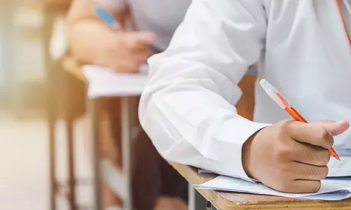 കേരള സർവകലാശാലയിൽ ഉത്തരക്കടലാസ് നഷ്ടപ്പെട്ട സംഭവം; എംബിഎ പരീക്ഷ വീണ്ടും നടത്തും