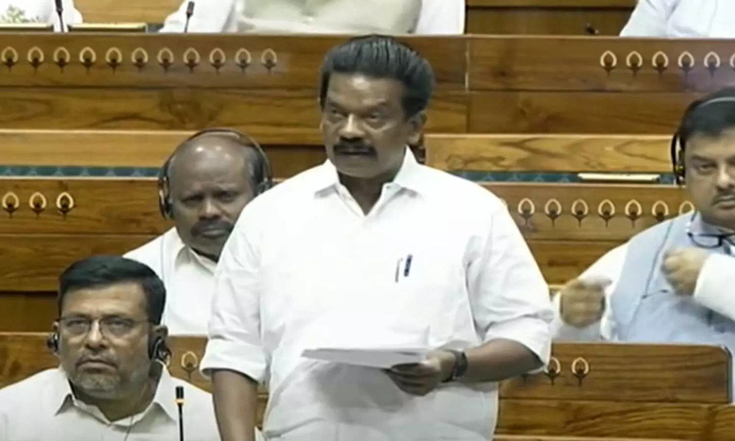 വഖഫ് ബില്ല് ഭരണഘടനയുടെ ലംഘനമാണ്, മുസ്ലിം സമുദായത്തിന്റെ അവകാശങ്ങൾ നിഷേധിക്കരുത്: കെ. രാധാകൃഷ്ണന് വഖഫ് ബില്ല് ഭരണഘടനയുടെ ലംഘനമാണ്, മുസ്ലിം സമുദായത്തിന്റെ അവകാശങ്ങൾ നിഷേധിക്കരുത്: കെ. രാധാകൃഷ്ണന്